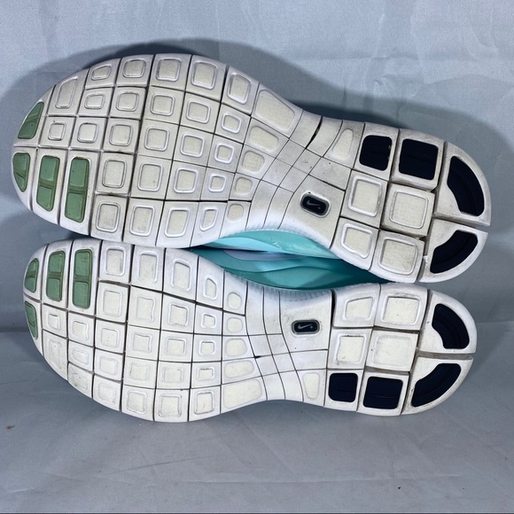 EUC: Nike Free Run 5.0 Light Blue - Picture 5 of 7